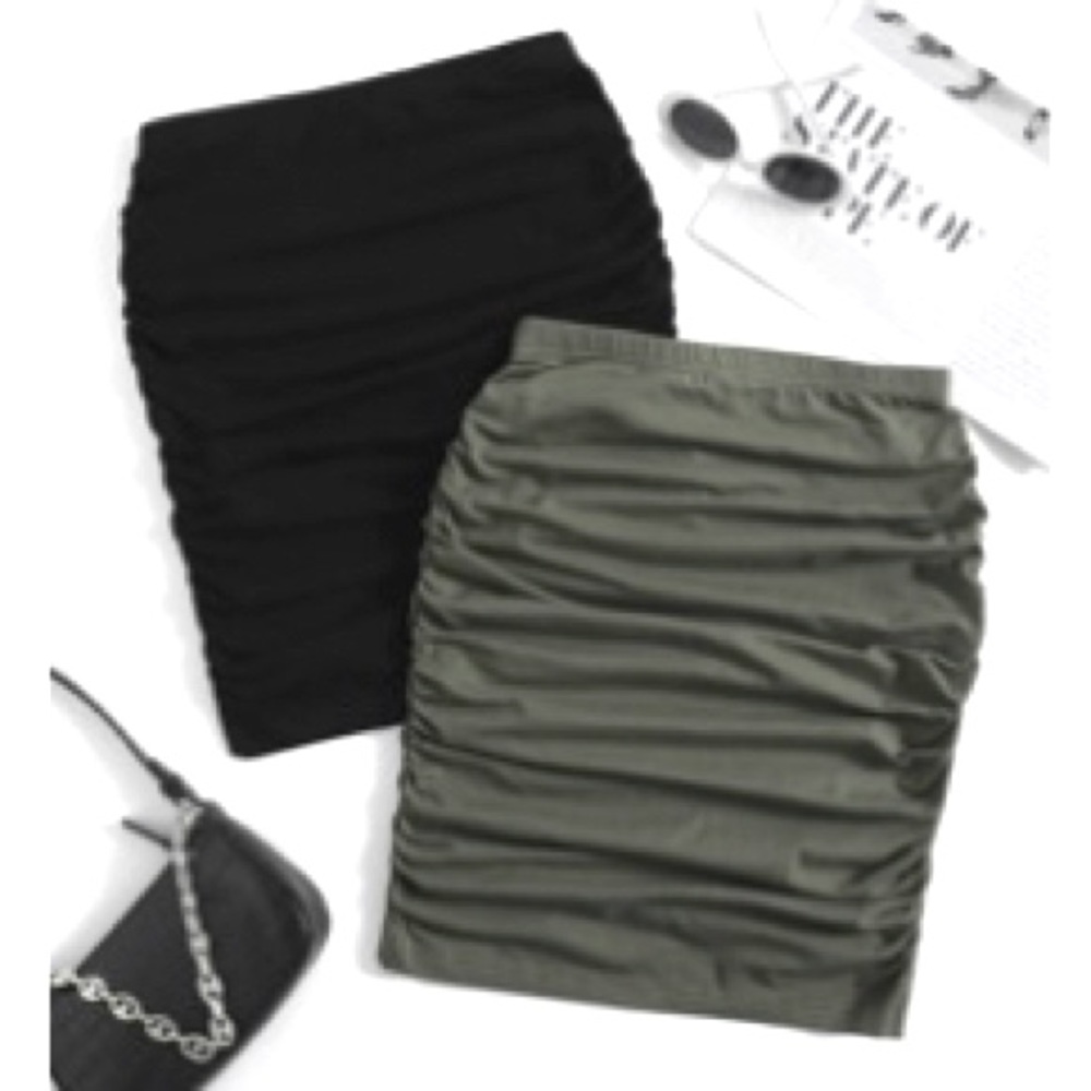 2pcs Solid Ruched
Bodycon Skirt
Multicolor / L(8/10)